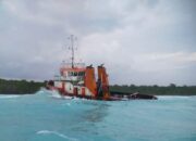 Kapal Tugboat Kandas di Perairan Butur Akibat Cuaca Buruk, 1 Orang Meninggal