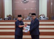 Serahkan RPJMD 2025–2029, Gubernur Sultra Tegaskan Komitmen Pembangunan Berkelanjutan