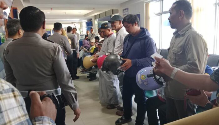 Wajib Pajak Tertib Dapat Helm Gratis di Peringatan Hari Keselamatan Berlalu Lintas dan HUT Lantas ke 70