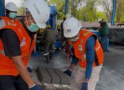 PLN Gandeng BUMDes Lero Tatari Manfaatkan FABA PLTU Palu 3 untuk Paving Block dan Batako