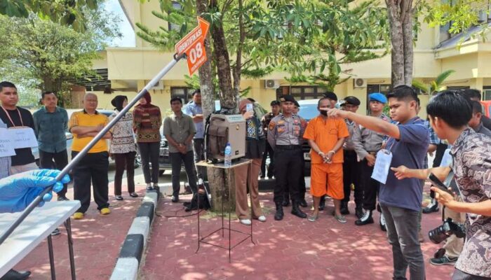 Polda Sultra Gelar Rekonstruksi Pembunuhan Oleh Tersangka Anggota DPRD Wakatobi LT, 29 Adegan Diperagakan