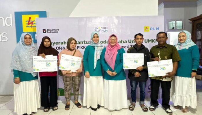 Dukung Kemandirian Ekonomi, YBM dan PLN UPP Sulteng Salurkan Bantuan Modal Usaha untuk 25 UMK