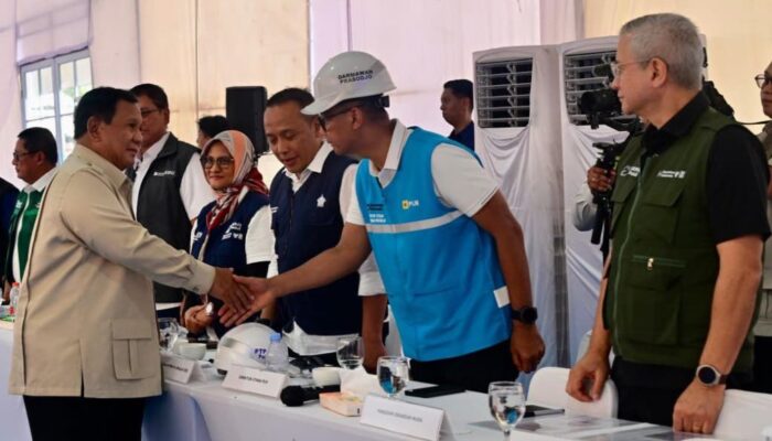 BUMN Bangun Huntara di Aceh Tamiang, PLN Pastikan Listrik Menyala di Seluruh Hunian dan Fasum