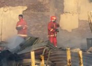 15 Kios, 2 Ruko dan Kendaraan Hangus Terbakar di Sekitar Pasar Andounohu, Kerugian Hingga 2 Miliar