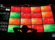 IHSG Turun 8 Persen, BEI Lakukan Pembekuan Sementara Perdagangan Saham