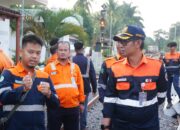 KAI Divre III Palembang Pastikan Keandalan Prasarana melalui Cek Lintas Jalan Kaki Wilayah Penimur.