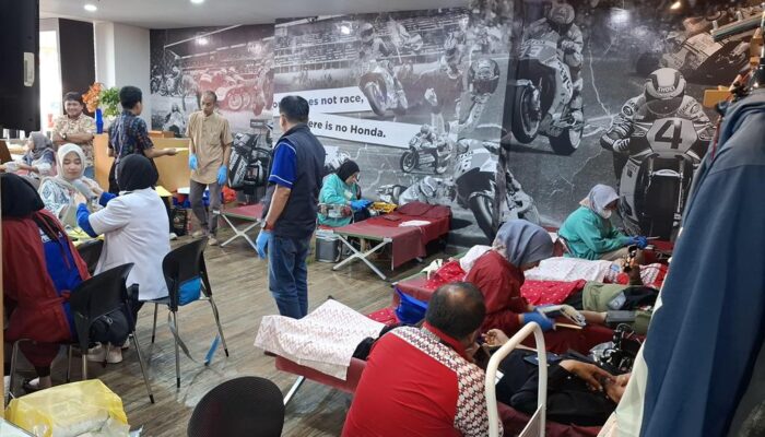 Rayakan HUT Astra ke-69, Asmo Sulsel Tebar Kebaikan Lewat Aksi Donor Darah