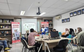 Asmo Sulsel Kembali Gelar Edukasi Safety Riding untuk Karyawan Tribun Timur