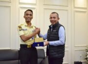 BRI Region 6/Jakarta 1 Berikan Apresiasi kepada Satpam BO Tanjung Priok Peraih Rekor MURI