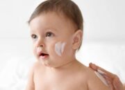 5 Kandungan Penting dalam Skincare Bayi yang Wajib Diperhatikan Orang Tua