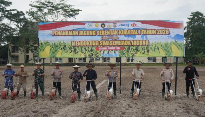 Dukung Swasembada Pangan, Polda Sultra Tanam Jagung Serentak di Kuartal I 2026