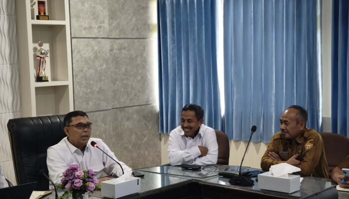 Target Swasembada Pangan, Wadirut Bulog Pantau Langsung Stok di Sultra