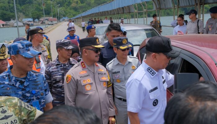 Pastikan Mudik Aman, Kapolda Sultra dan Gubernur Cek Langsung Pelabuhan Amolengo-Torobulu