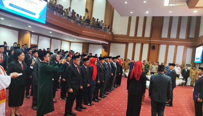 Gubernur Sultra Lantik 112 Pejabat: Perkuat Organisasi dan Tingkatkan Pelayanan