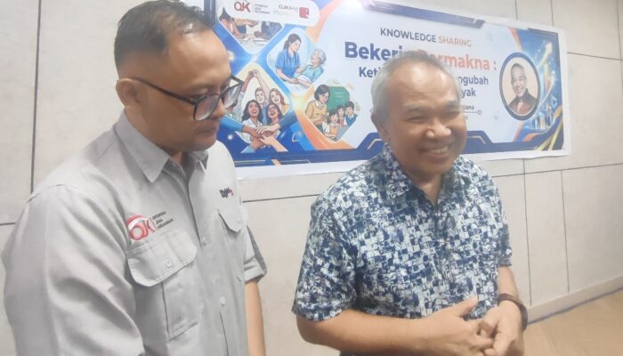 Pakar Komunikasi Aqua Dwipayana Puji Relasi OJK-Pers Sultra: Model Humas Masa Depan