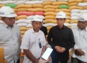 Cek Gudang Bulog Sultra, Bahtra Banong Pastikan Ketahanan Pangan Jadi Prioritas