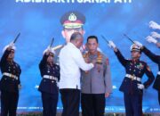 Terima Adhi Bhakti Senapati, Kapolri Tegaskan Komitmen Amankan Ruang Digital Nasional