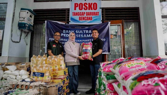 Banjir Kendari, Bank Sultra Salurkan 300 Paket untuk Warga Terdampak