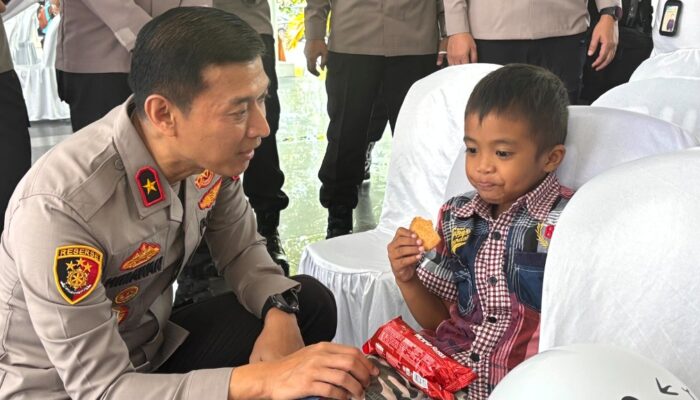 Jelang Hari Bhayangkara ke 80, Ratusan Warga Kendari Padati Bakti Kesehatan Polri di Eks MTQ