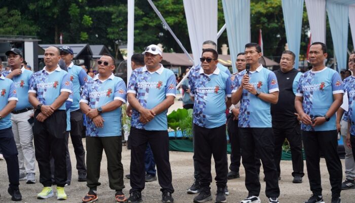 Momen Bhayangkara Sultra Run 2026, Lari Bareng Warga Sekaligus Luncurkan SIM Masuk Pulau
