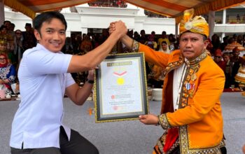 Pecah Rekor Dunia, 1.228 Dulang Tersaji Dalam Festival Budaya KKMM di Kendari
