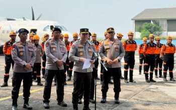 Respon Cepat Bencana, Polri Terbangkan Tim K9 dan 2,5 Ton Logistik untuk Korban Gempa NTT