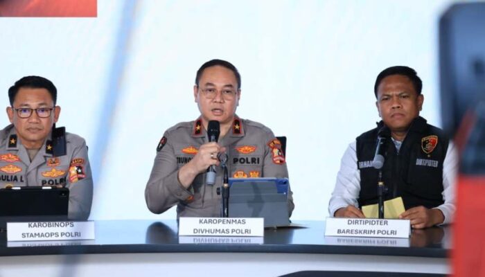 Tindak Tegas Pembakar Hutan, Polri Tetapkan 72 Tersangka Karhutla di 9 Polda