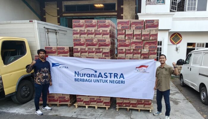 Grup Astra Makassar Salurkan 400 Dus Indomie untuk Korban Gempa NTT melalui Program Nurani Astra