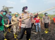 Polri-TNI dan Stakeholder Gerak Cepat Padamkan Karhutla 50 Hektare di Sarolangun Jambi