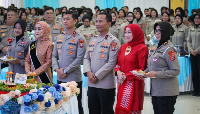 HUT ke-78 Polwan, Kapolda Sultra: Jaga Kehormatan Institusi, Beri Dampak Positif untuk Masyarakat