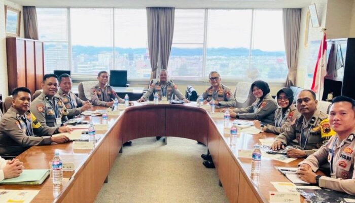 Belajar dari Koban Jepang, Polri Perkuat Peran Bhabinkamtibmas Lebih dengan Warga
