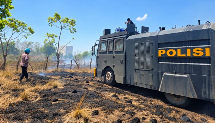 Sinergi Tim Gabungan dan Polsek Lantari Jaya Berhasil Padamkan Karhutla 13 Hektare di Bombana