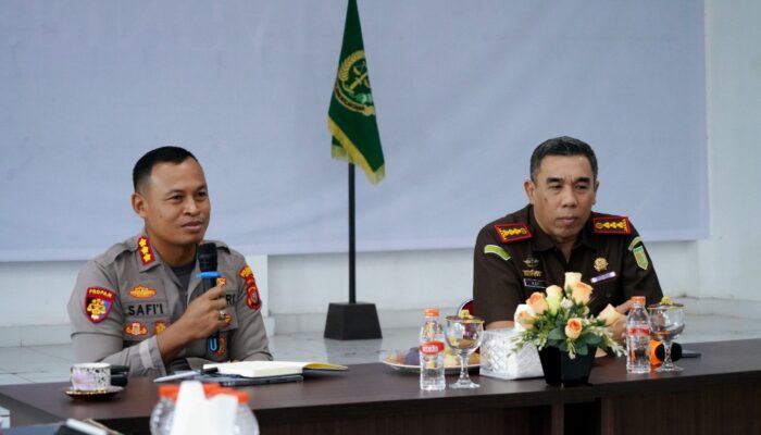 Perkuat Sinergi Penegakan Hukum, Kapolresta Kendari Silaturahmi ke Kejari Kendari