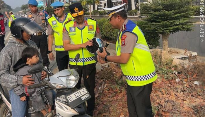 Wujudkan Quick Wins Kapolri, PJU Polda Sultra Turun Langsung Amankan Lalu Lintas Kota Kendari