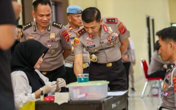 HUT ke-75 Humas Polri, Polda Sultra Kumpulkan 95 Kantong Darah