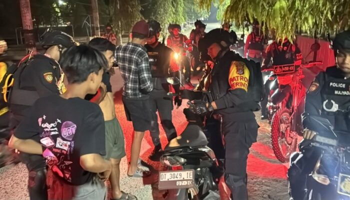 Patroli Semalaman di Kendari, Ditsamapta Polda Sultra Cegah Balap Liar dan Kejahatan Jalanan