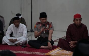 Subuh Keliling di Kendari, Kapolda Sultra Ajak Warga Jaga Kamtibmas dan Perangi Narkoba